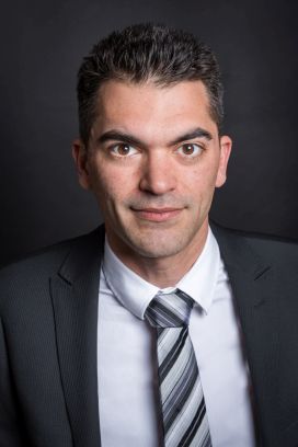 Foto_Michael_Bogosyan_web_klein